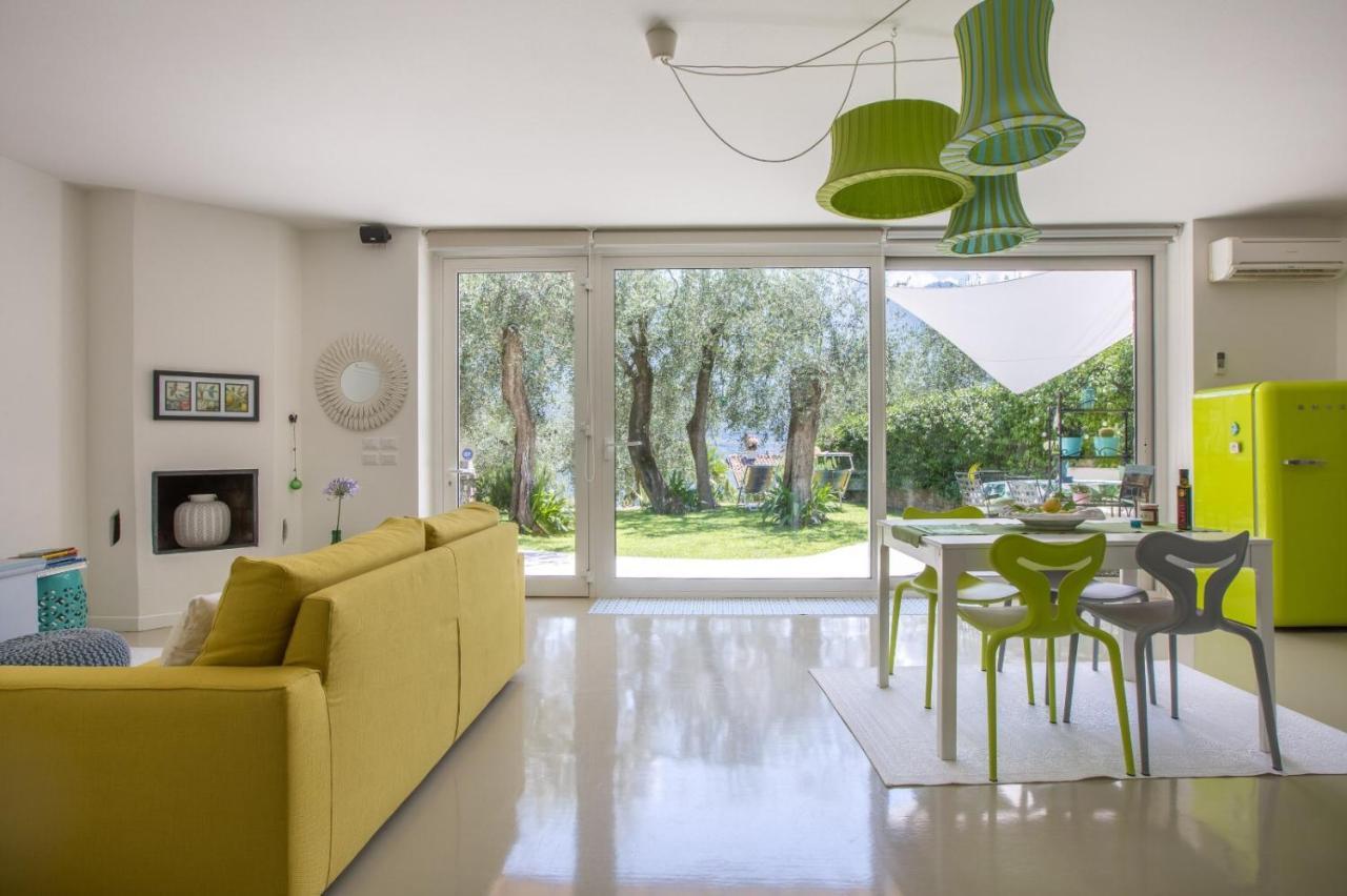 Patty'S Lemonhouse Apartment ลีโมเนซุลการ์ดา ภายนอก รูปภาพ